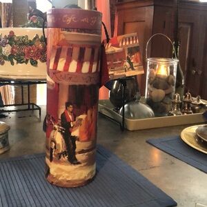 Artistic Wine Bottle Holder - Multicolor